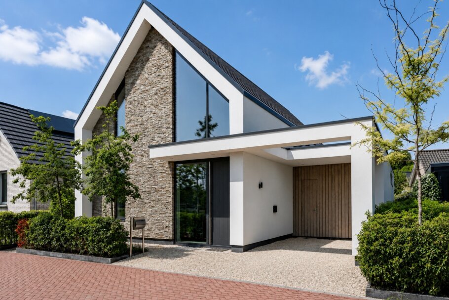 wie zijn de aannamer partners van Mc-Home in Nederland