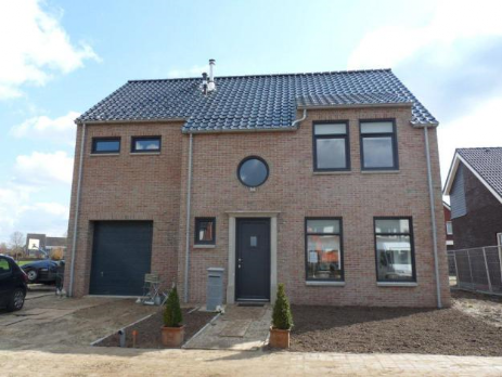 Mc-Home tevreden bewoner van een duurzaam staalframebouw woning